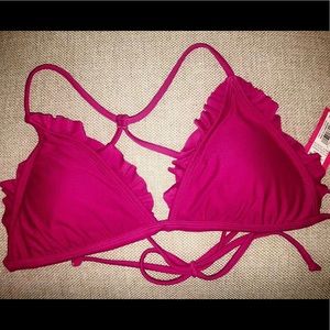 Ruffled bikini top! Size M.